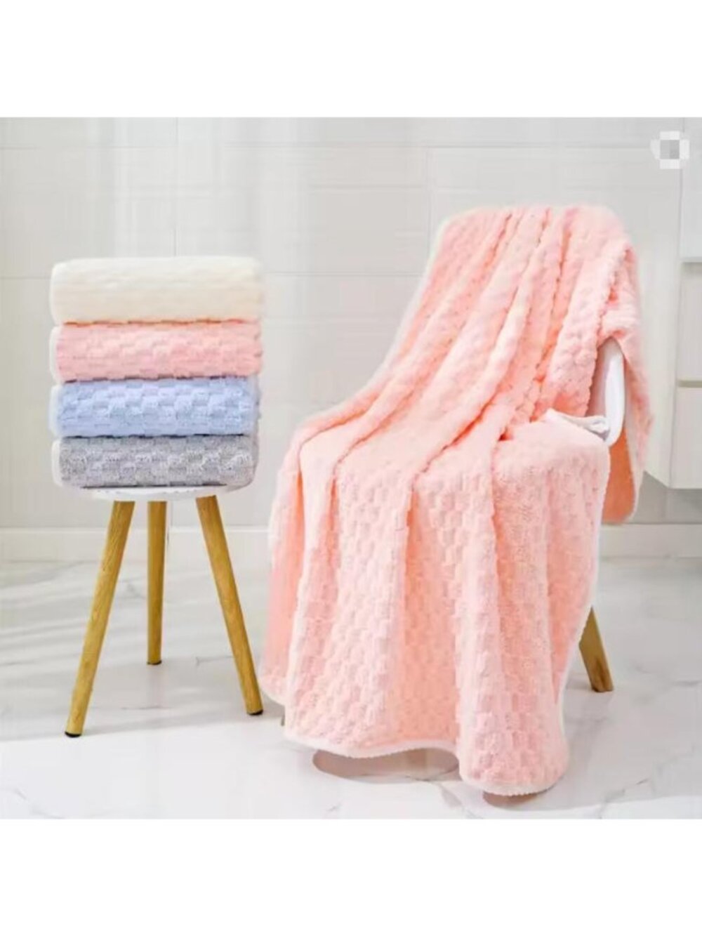 2PC Pink 27.56" × 55.12" Soft Coral Fleece Bath Towel Large Shower Wrap Towel